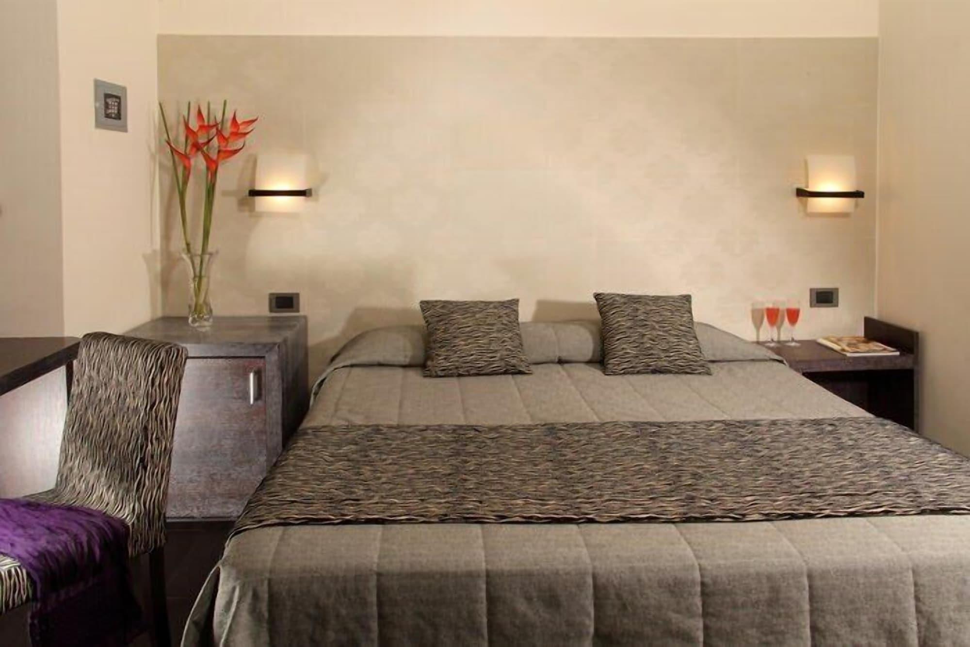 Del Corso 3* Rome